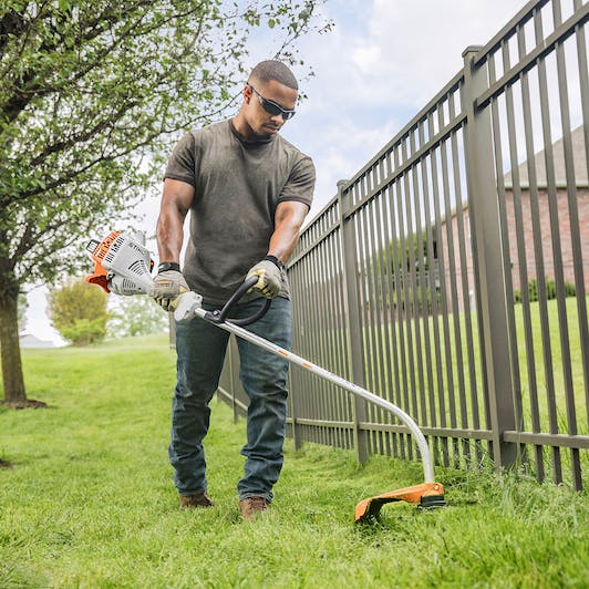 FS 38 Lightweight Grass and Weed String Trimmer